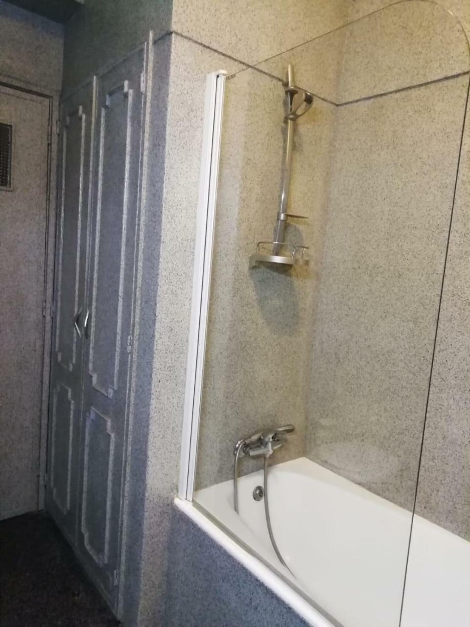 New Sport Hostel In Порто Екстериор снимка