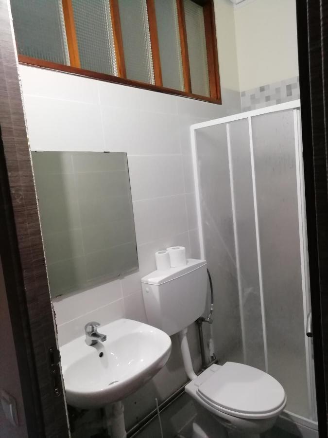 New Sport Hostel In Порто Екстериор снимка
