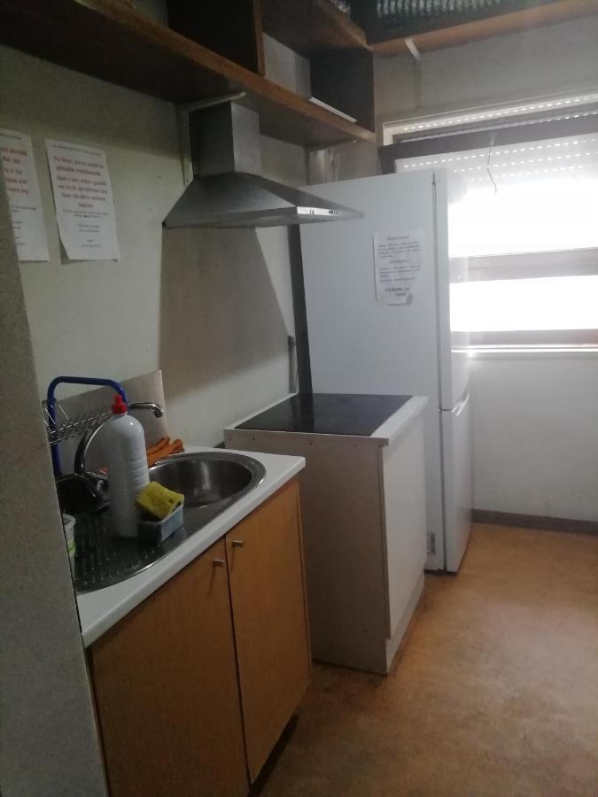 New Sport Hostel In Порто Екстериор снимка